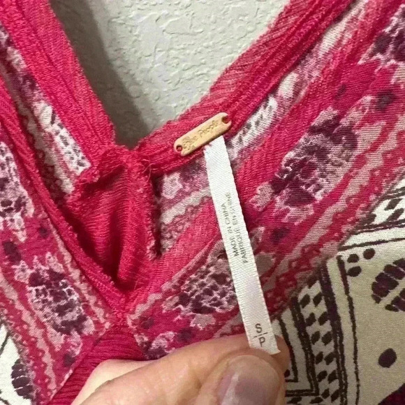 Free People Red Combo Top Women's Small V-Neck Blouse - Picture 2 of 4